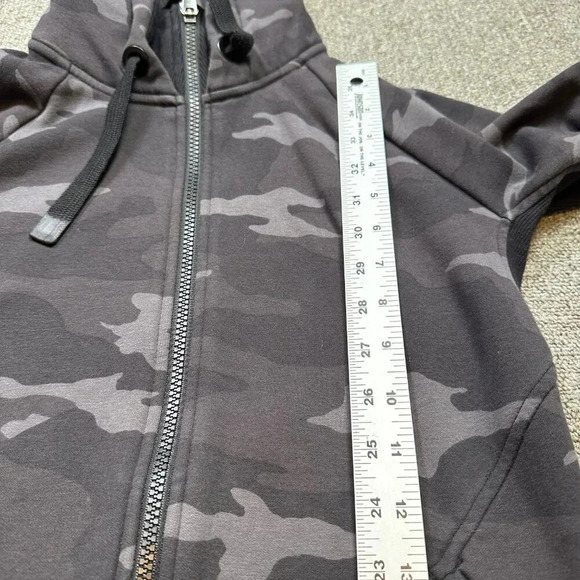 Athleta Triumph Full Zip Camo Hoodie Sweatshirt Women's Size Small Thumb Holes - Picture 4 of 5